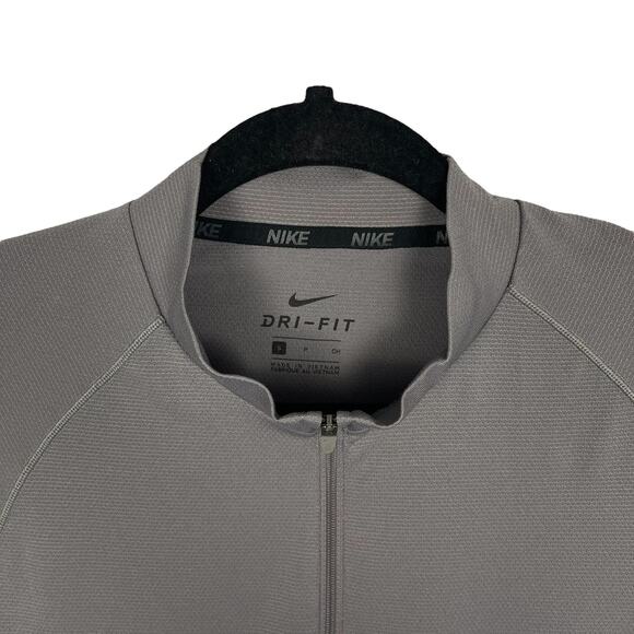 NIKE Men's DRI-FIT Pullover 1/4 ZIP Solid Gray Size SMALL - Picture 2 of 3
